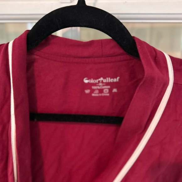 Knee Length Robe - Picture 4 of 4